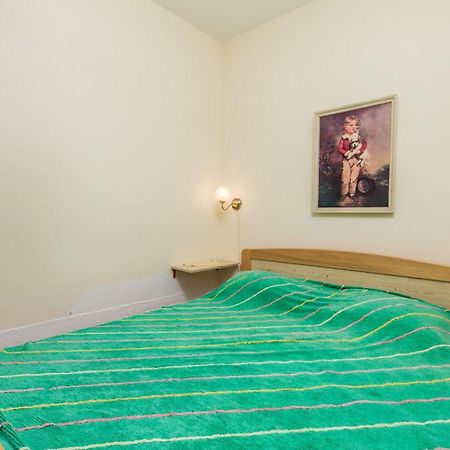 2 Bedroom Nice Apartment In Jablanac Exterior foto